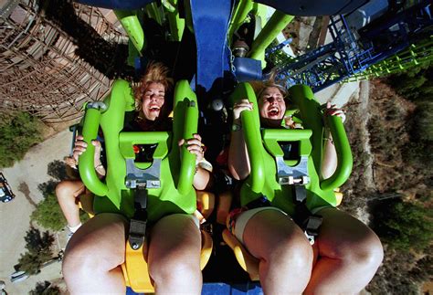 Experience the Thrill of Deja Vu at Six Flags Magic Mountain